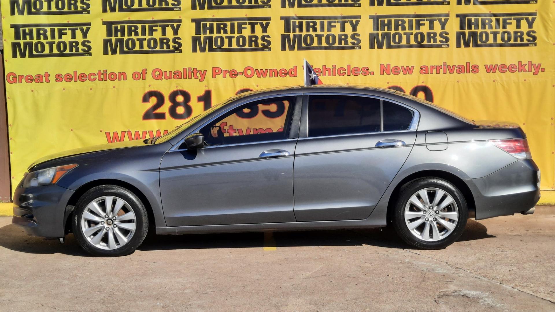 2011 Gray Honda Accord EX V-6 Sedan AT (1HGCP3F72BA) with an 3.5L V6 SOHC 24V engine, 5-Speed Automatic transmission, located at 16710 Clay Rd., Houston, TX, 77084, (281) 859-7900, 29.834864, -95.656166 - Photo#0